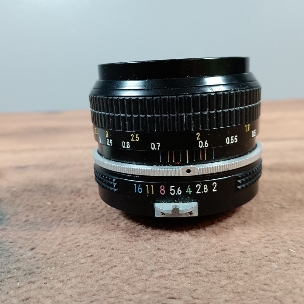Nikon Nikkor 50mm f2 Camera Lens AI Mount Manual Focus Prime - Picture 5 of 6